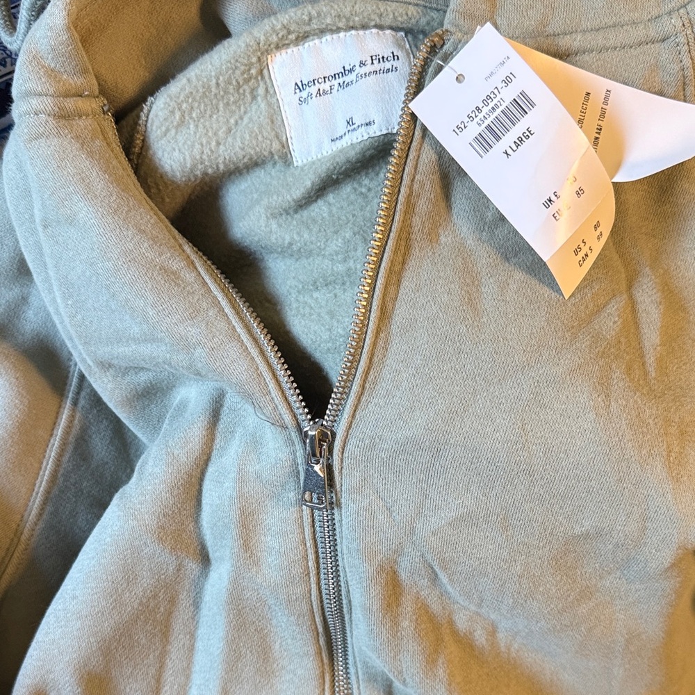 Abercrombie & Fitch Womens Olive zip-up Jacket XL